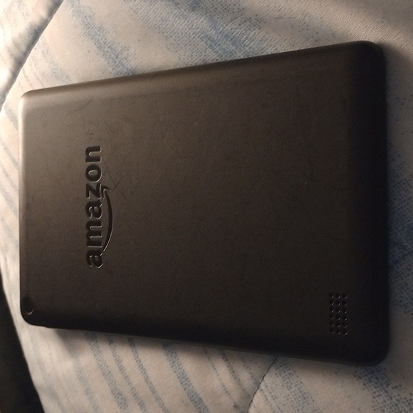 Amazon Kindle Fire - Picture 4 of 4
